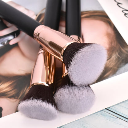 Professional Makeup Brush for Foundation and Blush