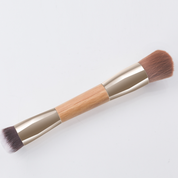 Wooden Handle Nylon Loose Powder & Blush Makeup Brush