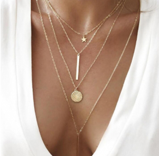 Multi-Layer Star Pendant Necklace for Fashion Lovers