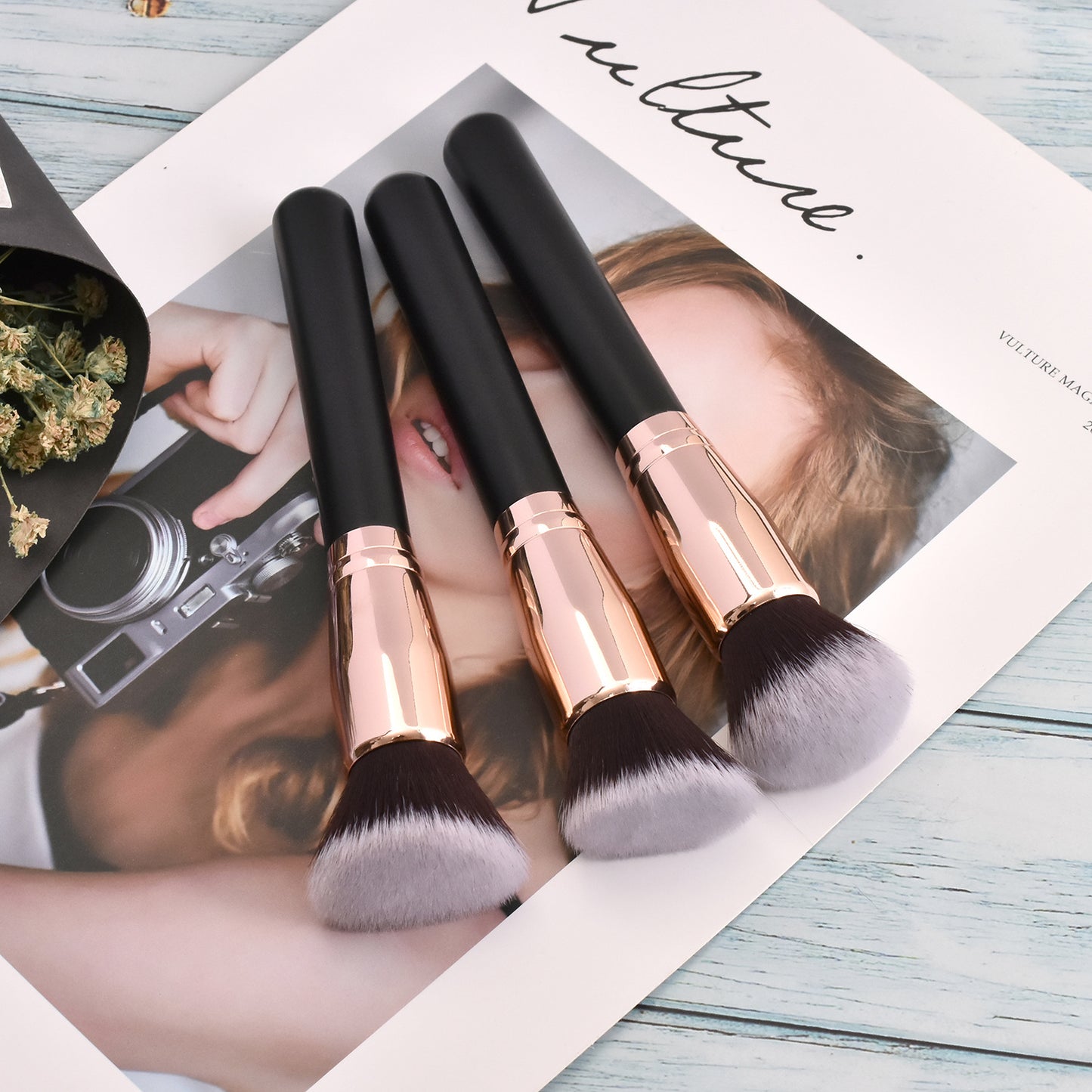 Professional Makeup Brush for Foundation and Blush