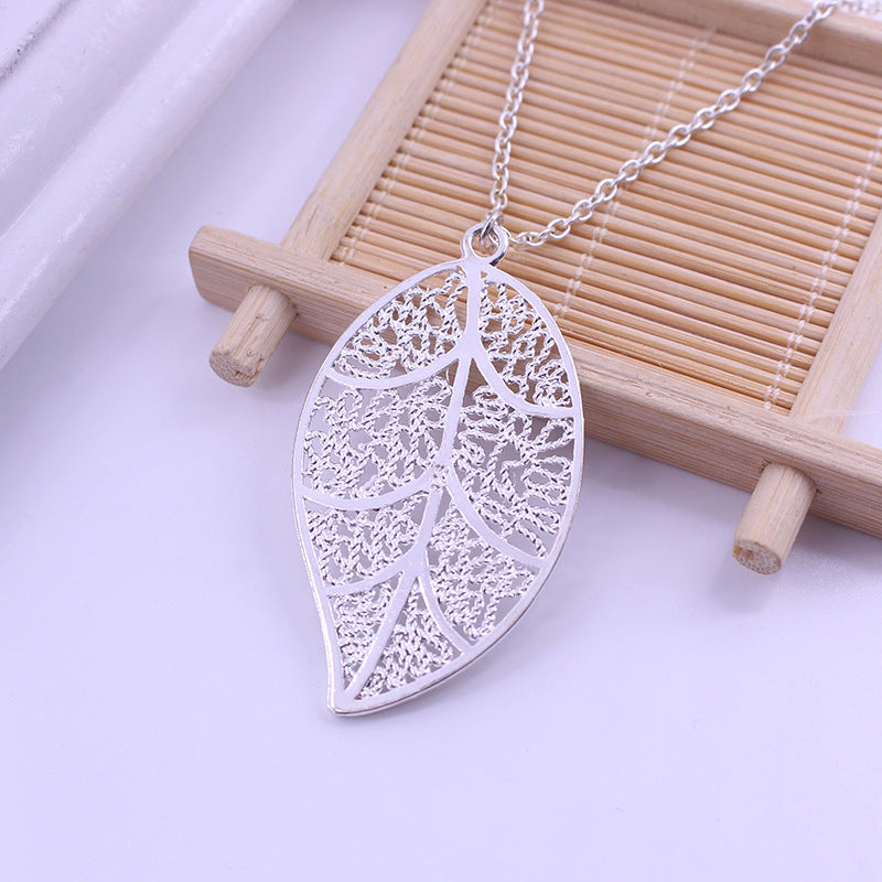 Creative Leaf Jewelry Set - Necklace & Earrings