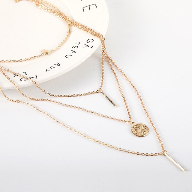 Multi-Layer Star Pendant Necklace for Fashion Lovers