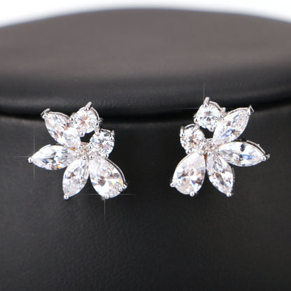 Elegant Bride Jewelry Set with Necklace and Earrings