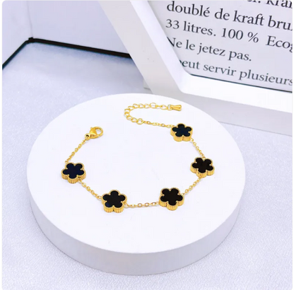 Elegant Five-Leaf Flower Jewelry Set – Titanium Steel Bracelet, Necklace & Stud Earrings