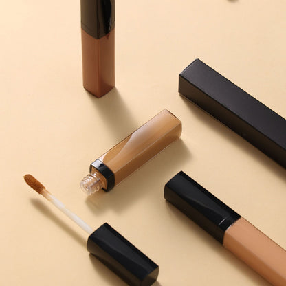 Lightweight Concealer Makeup with 24-Hour Hydration