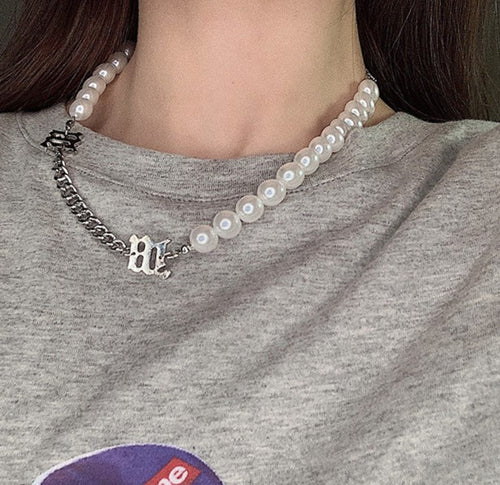 Pearl Chain Layered Necklace for Women (Trendy Style)