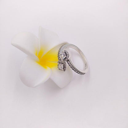 Elegant S925 Hollow Silver Ring for Women (191031CZ)