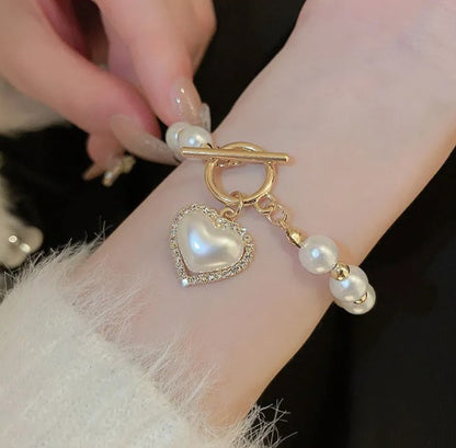 Diamond OT Buckle Pearl Heart Bracelet