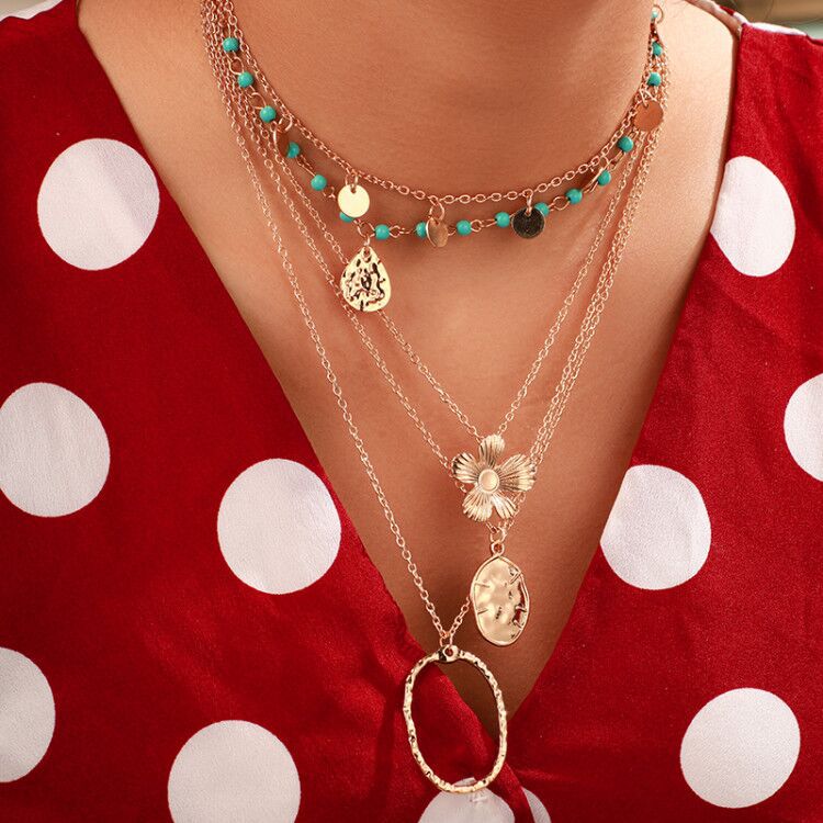 Fashionable Multi-Layer Turquoise Floral Necklace
