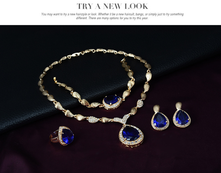 2018 Fashionable Statement Necklace and Earring Set