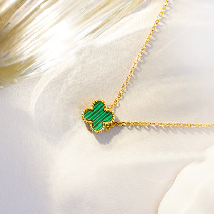 High-End Four Leaf Clover Bracelet in Titanium Steel