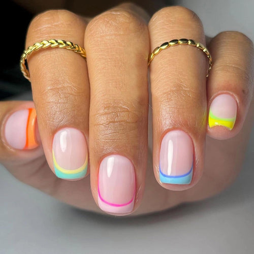MISUD Press on Nails Short Square Fake Nails Glossy Glue on Nails Colorful French Tip Acrylic Nails Squoval Artificial Nails Rainbow Edge Stick on False Nails with Design 24 pcs