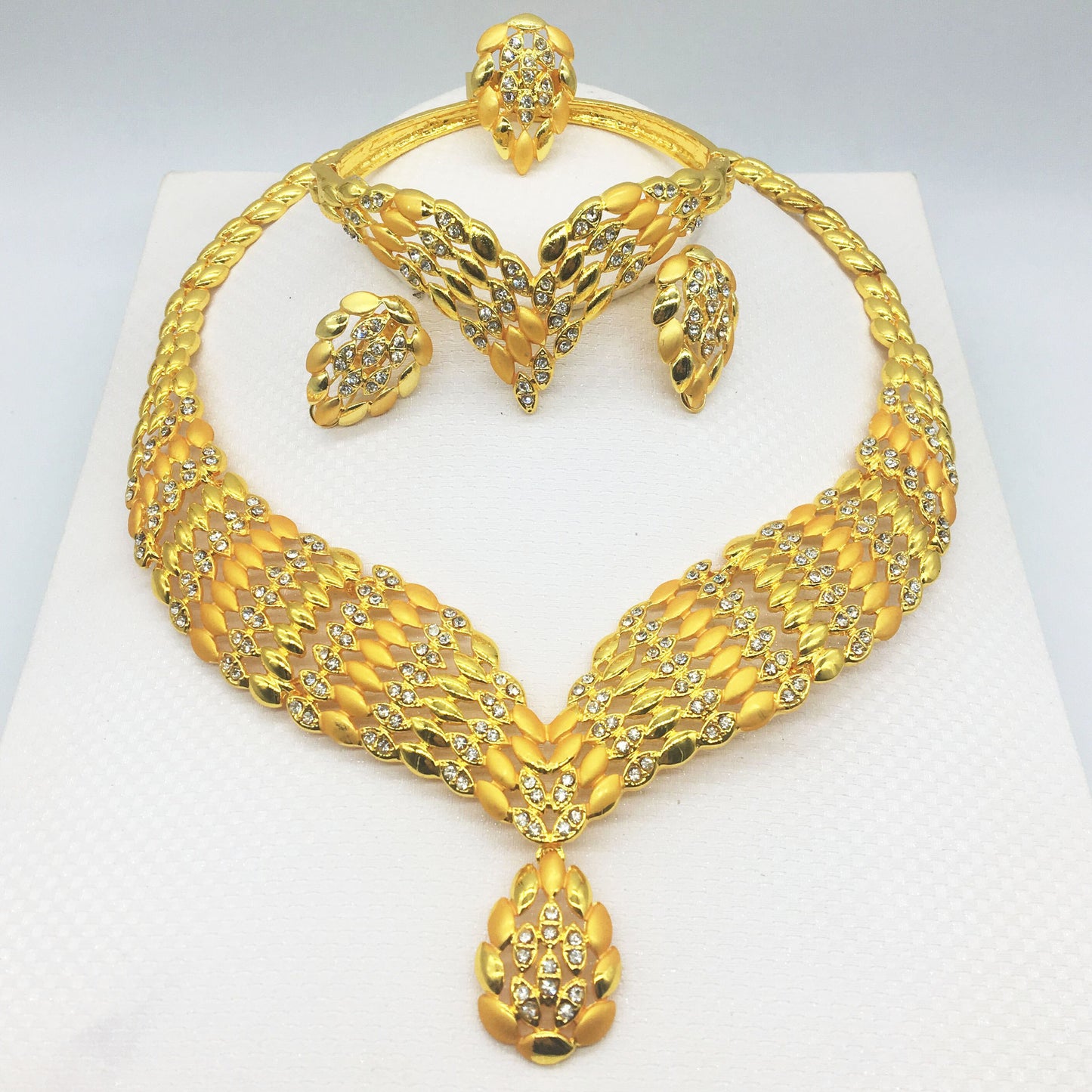 24K Gold-Plated Jewelry Set: Necklace, Bracelet, Ring, Earrings