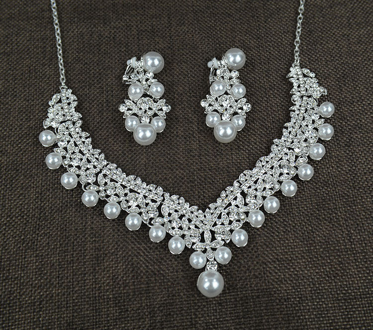 White Bride Necklace and Pearl Earring Set