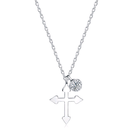 Fashionable Cross Pendant Necklace