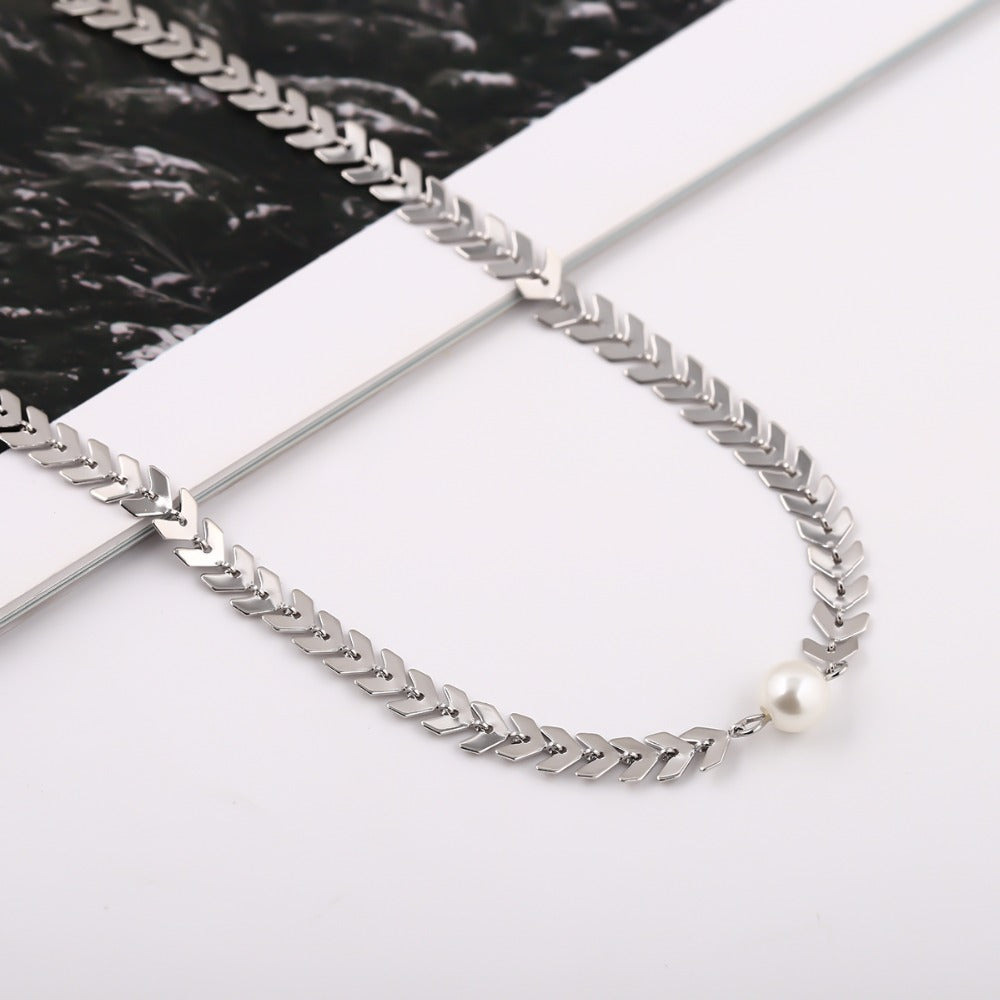 Handcrafted Copper Fishbone Necklace for Street Style