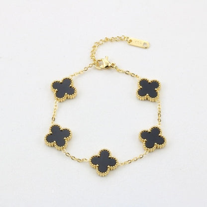 High-End Four Leaf Clover Bracelet in Titanium Steel