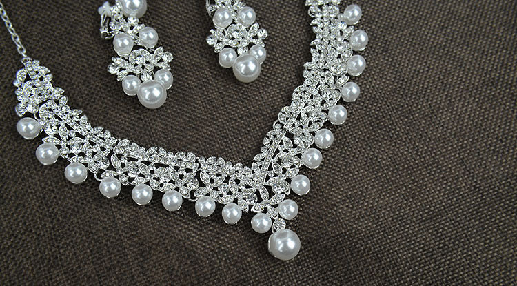 White Bride Necklace and Pearl Earring Set