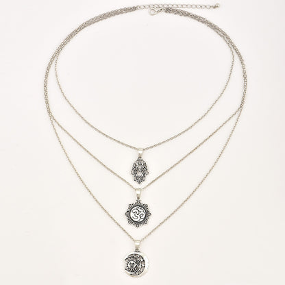 3D Star and Moon Pendant Layered Necklace
