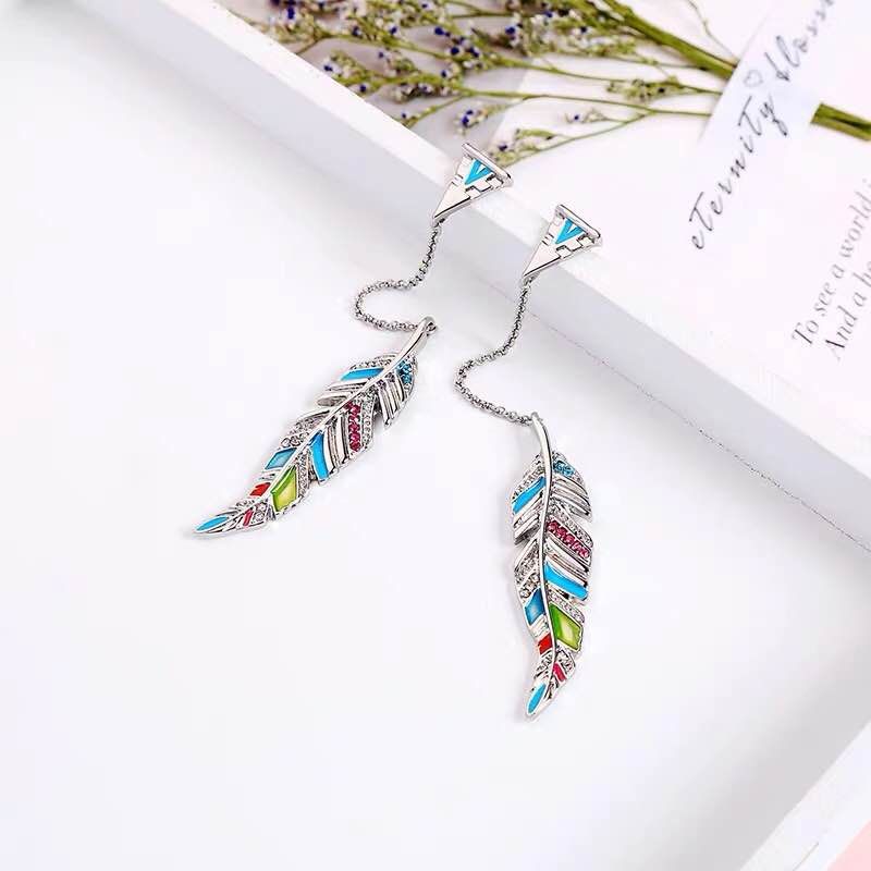 Creative Enamel Leaf Necklace and Earring Jewelry Set
