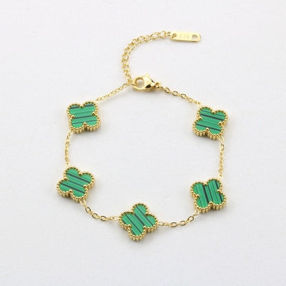 High-End Four Leaf Clover Bracelet in Titanium Steel