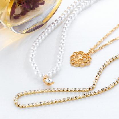 Pearl and Rhinestone Heart Pendant Layered Necklace Set