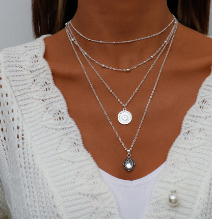 Fashionable Layered Turquoise Pendant Necklace for Women