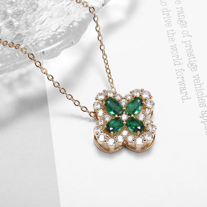 Women's Fashion Green Four-Leaf Flower Pendant Necklace