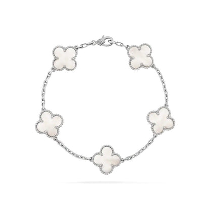 High-End Four Leaf Clover Bracelet in Titanium Steel