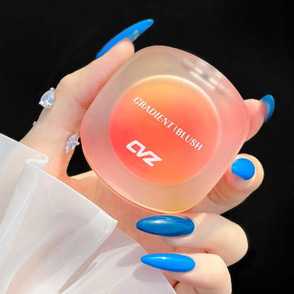 Three-Color Gradient Blush for Natural Makeup Look