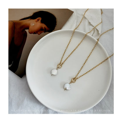 18K Gold Baroque Freshwater Pearl Pendant Necklace