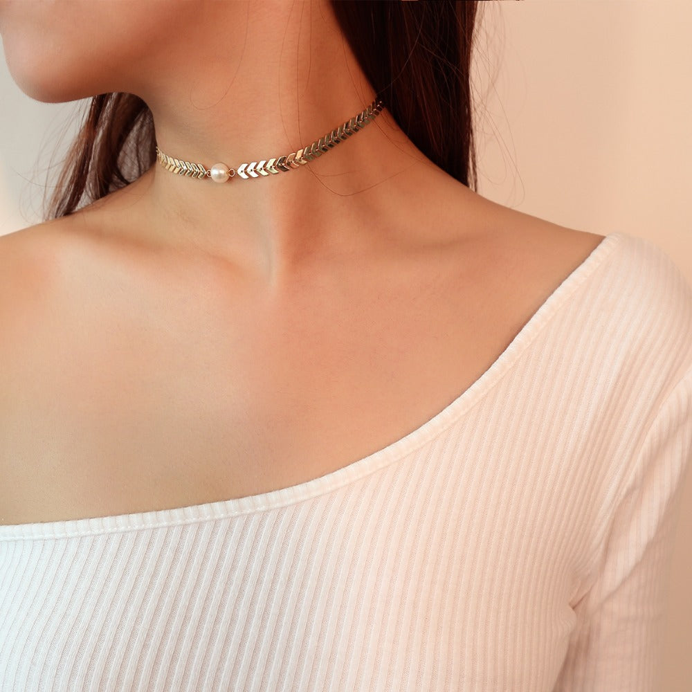 Handcrafted Copper Fishbone Necklace for Street Style