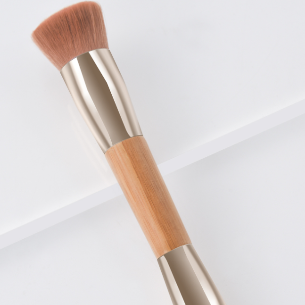 Wooden Handle Nylon Loose Powder & Blush Makeup Brush