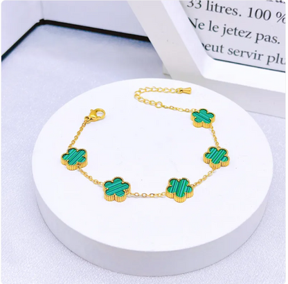 Elegant Five-Leaf Flower Jewelry Set – Titanium Steel Bracelet, Necklace & Stud Earrings