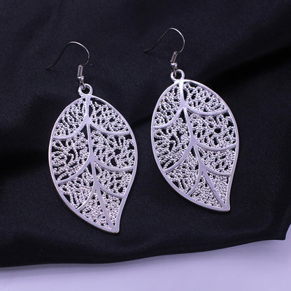 Creative Leaf Jewelry Set - Necklace & Earrings