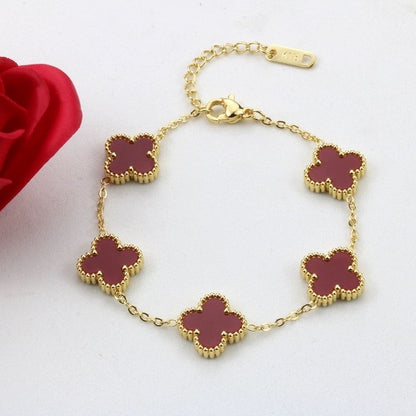 High-End Four Leaf Clover Bracelet in Titanium Steel