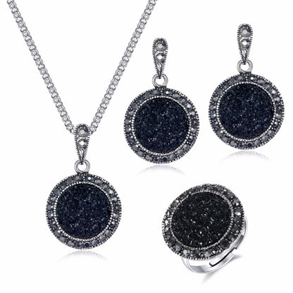 Fashionable Black Jewelry Set: Ring, Necklace, Earrings