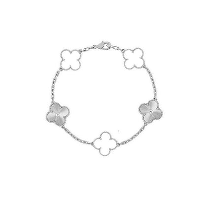 High-End Four Leaf Clover Bracelet in Titanium Steel